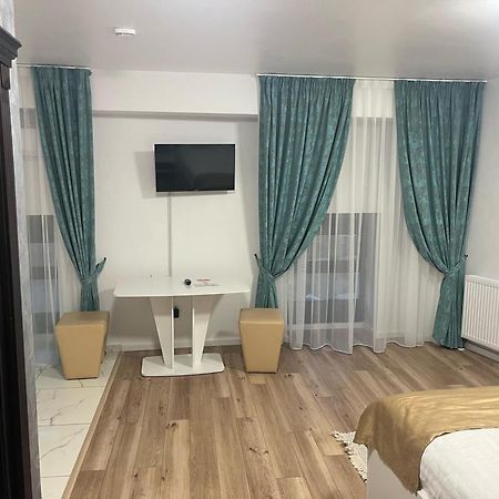 Grey Boutique Hotel Palas Jászvásár Kültér fotó