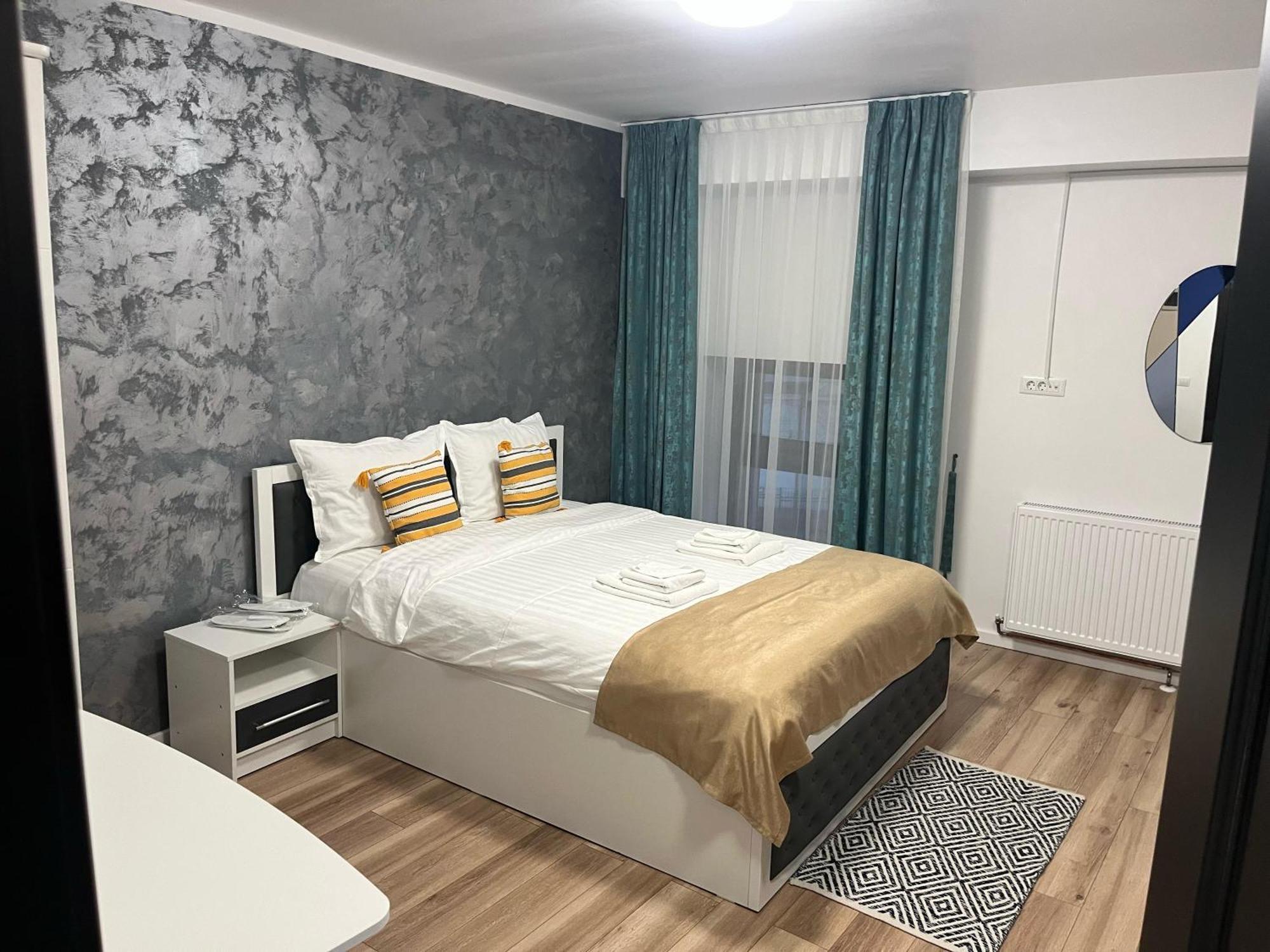 Grey Boutique Hotel Palas Jászvásár Kültér fotó