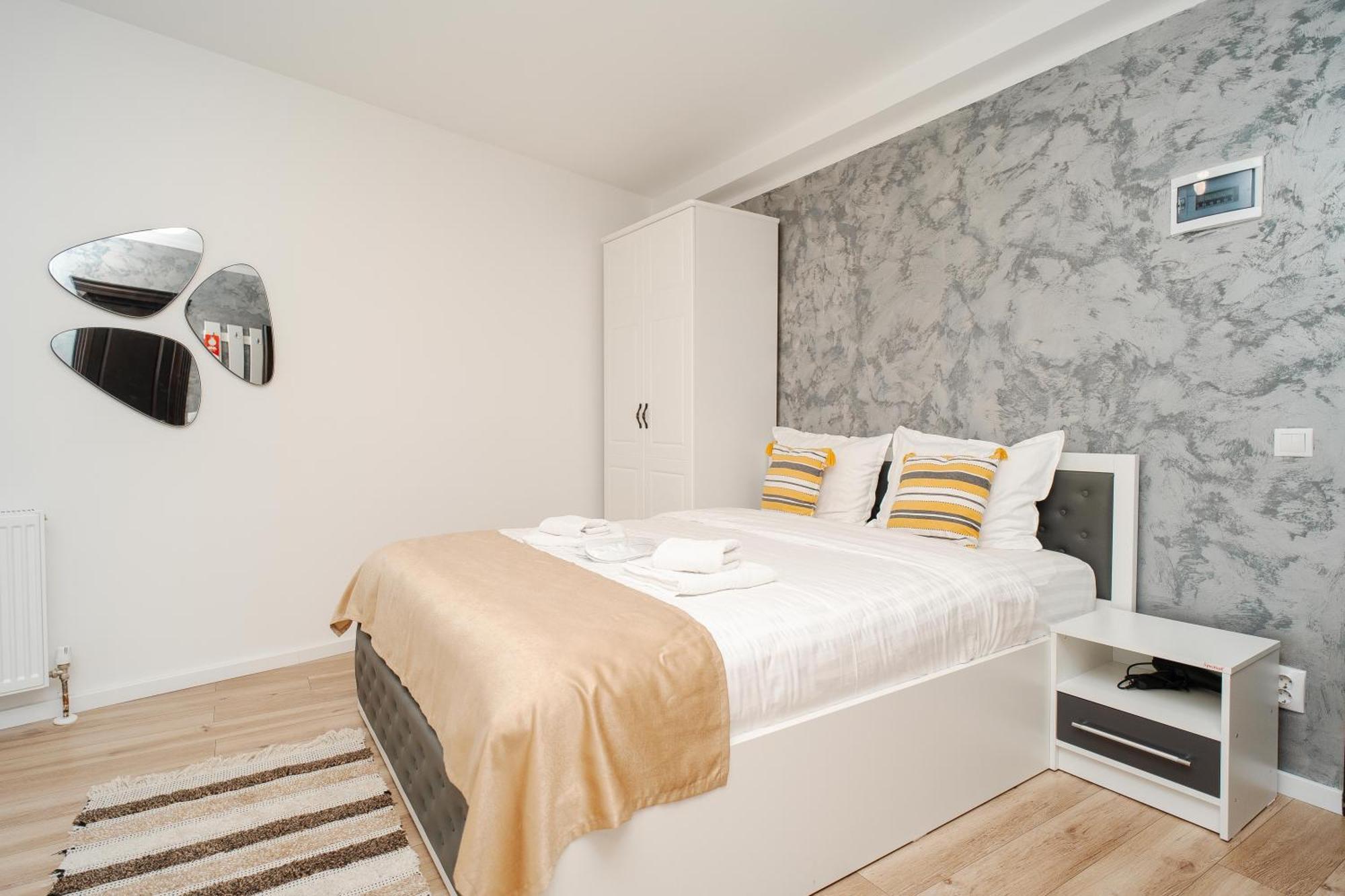 Grey Boutique Hotel Palas Jászvásár Kültér fotó